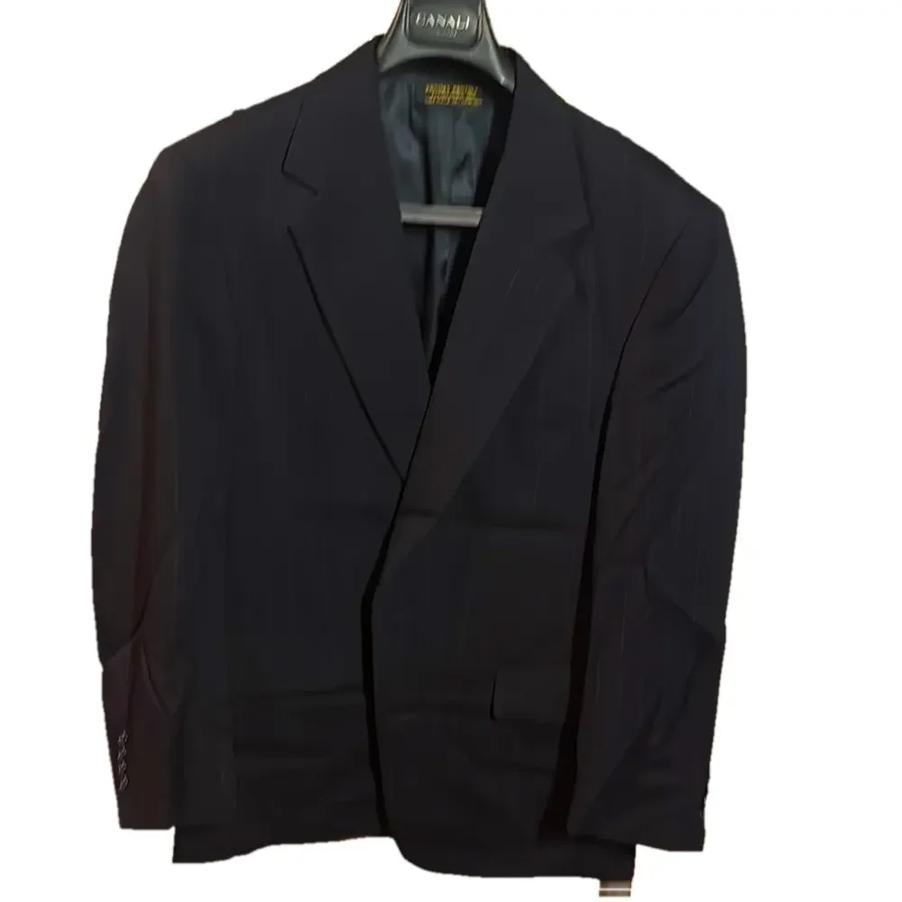 Brooks Brothers, Vintage navy blue pin striped blazer Brooks Brothers quality‎